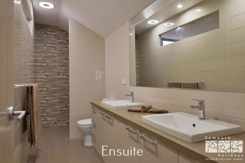 7 Kestrel Place - Accommodation Australia 13