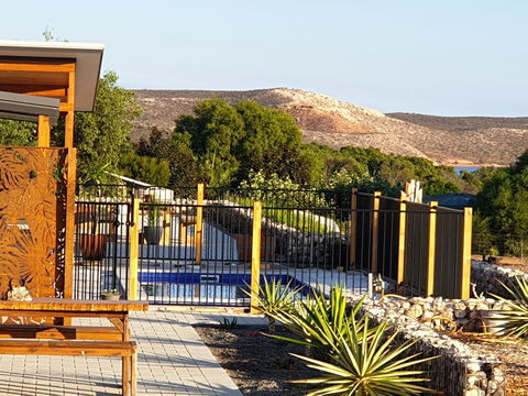 River Retreats Kalbarri - Local Tourism 3