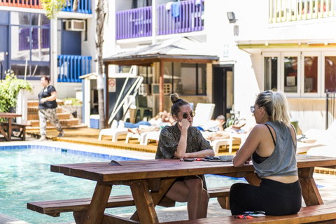 Billabong Backpackers Resort - Bed n Breakfasts 24