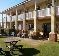 Baywatch Manor Augusta - Accommodation Australia