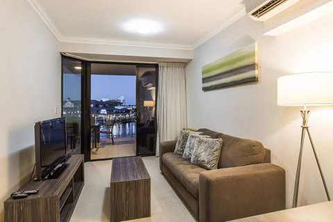 Dolphin Quay Apartments - Accommodation Australia 20