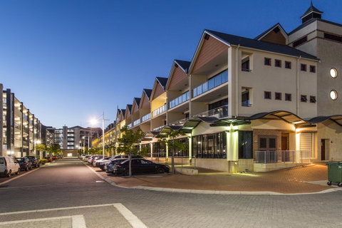 Dolphin Quay Apartments - Accommodation Australia 18