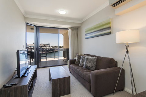 Dolphin Quay Apartments - Accommodation Australia 32
