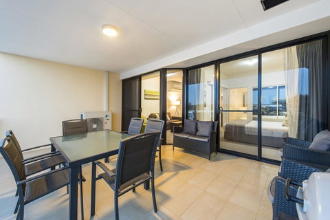 Dolphin Quay Apartments - Accommodation Australia 38