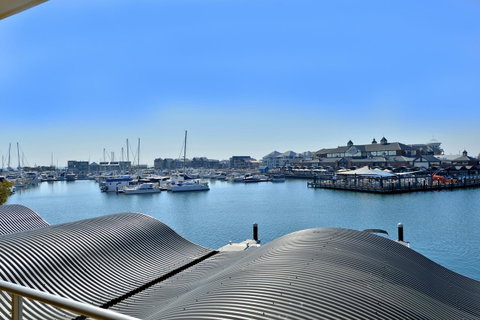 Dolphin Quay Apartments - Accommodation Australia 13
