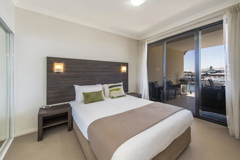 Dolphin Quay Apartments - Accommodation Australia 30