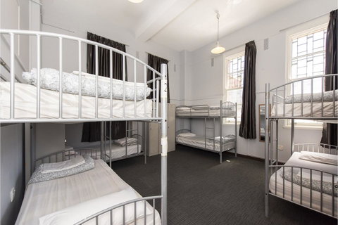 The Old Swan Barracks - Bed n Breakfasts 28