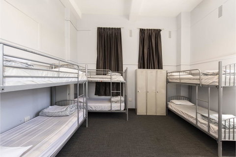 The Old Swan Barracks - Bed n Breakfasts 26