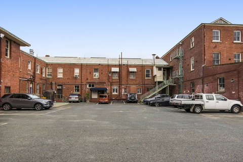 The Old Swan Barracks - Bed n Breakfasts 36