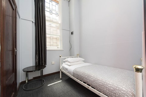 The Old Swan Barracks - Bed n Breakfasts 23