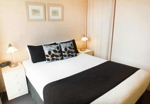 Kalbarri Beach Resort - Local Tourism 11