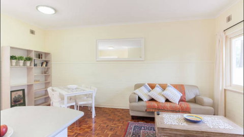 Broadway Apartments - Australia Shopping 13