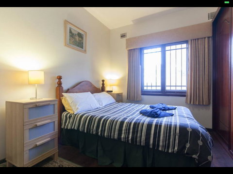 Broadway Apartments - Australia Shopping 33