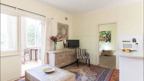 Broadway Apartments - Australia Shopping 12