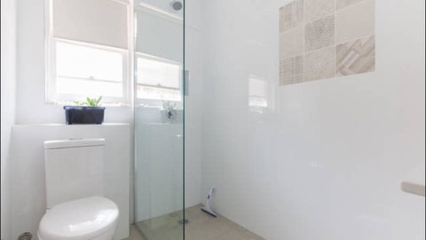 Broadway Apartments - Australia Shopping 25