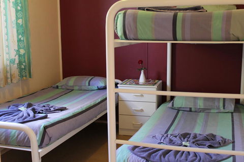 Jurien Beachfront Holiday Units - Accommodation Australia 14