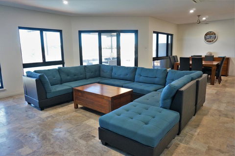 27 Corella Court - Accommodation Australia 7