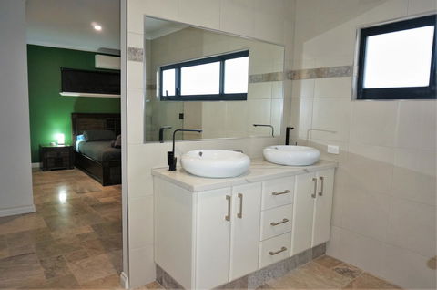 27 Corella Court - Accommodation Australia 21