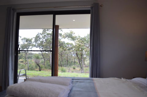 Eagle Bay House - Accommodation Australia 24