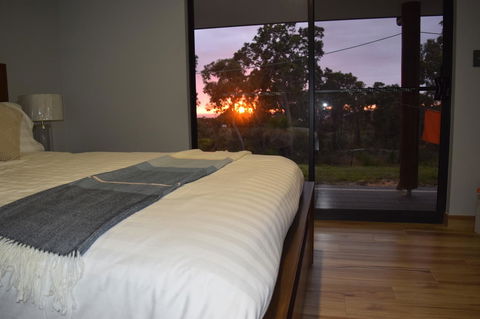 Eagle Bay House - Accommodation Australia 9