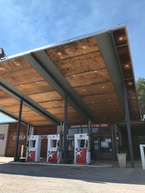 EUCLA MOTOR HOTEL - Australia Shopping 34