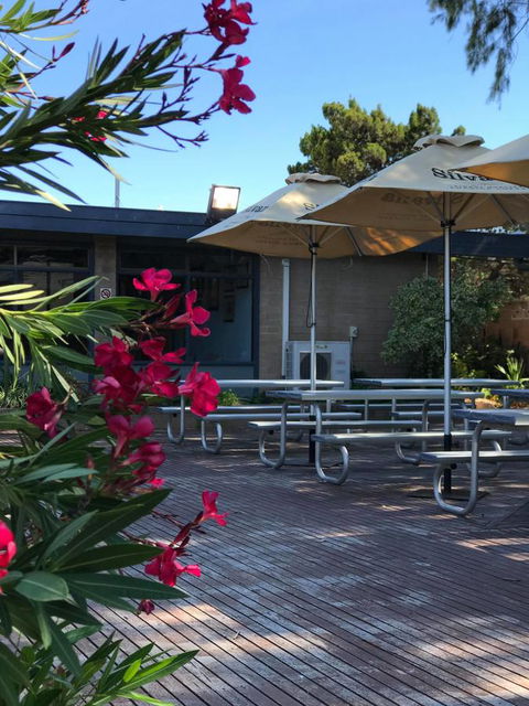EUCLA MOTOR HOTEL - Australia Shopping 33