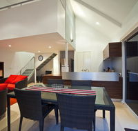 Osprey Holiday Village Unit 103/2 Bed - Ideal small family getaway apartment - Bed n Breakfasts