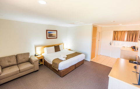 Hospitality Carnarvon, SureStay Collection By Best Western - Accommodation Australia 3