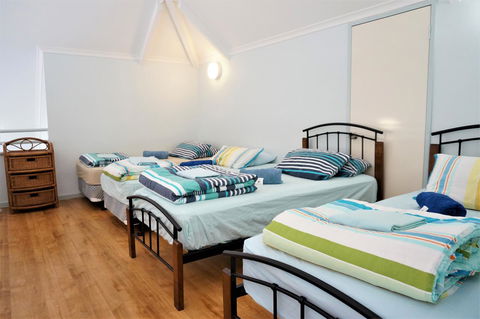 Osprey Holiday Village Unit 120 - Plenty Of Room For A Large Family - Bed n Breakfasts 9