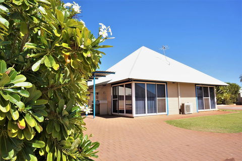 Osprey Holiday Village Unit 120 - Plenty Of Room For A Large Family - Bed n Breakfasts 18