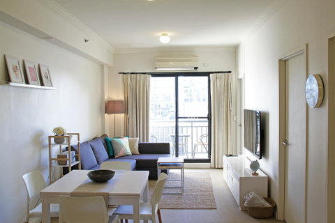 WESTEND CBD PERTH-ULTIMATE LOCATION - Bed n Breakfasts 1