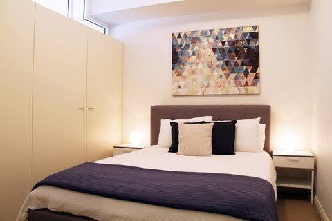 WESTEND CBD PERTH-ULTIMATE LOCATION - Bed n Breakfasts 14