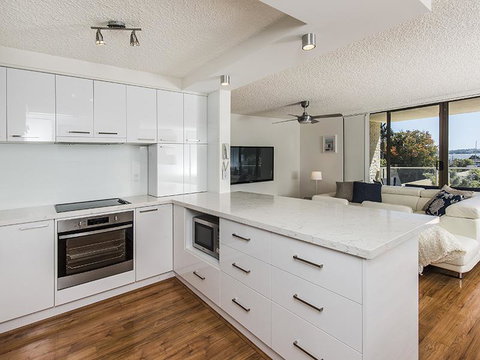 South Perth Deluxe Apartment - Accommodation Australia 4