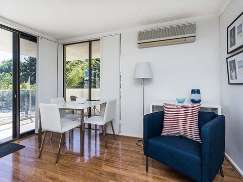 South Perth Deluxe Apartment - Accommodation Australia 16