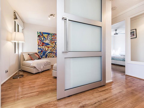 South Perth Deluxe Apartment - Accommodation Australia 3