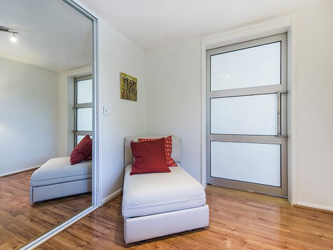 South Perth Deluxe Apartment - Accommodation Australia 25