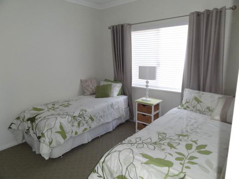 Acaciabnb - Accommodation Australia 3