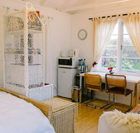 Garden Studio in Cottesloe - Accommodation Australia