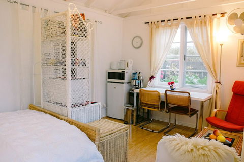 Garden Studio In Cottesloe - Accommodation Australia 0