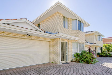 Jane Residence - Accommodation Australia 38