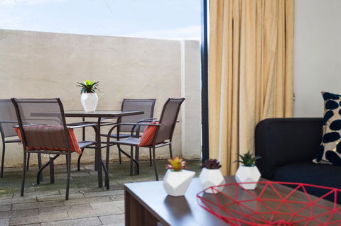 South Perth Executive Apartment - Accommodation Australia 3