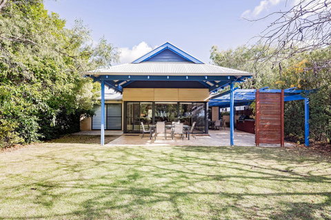 Geographe Cove Resort - Australia Shopping 8