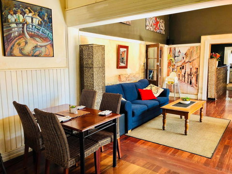 Junction Hotel Moora - Local Tourism 13