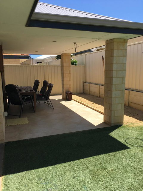 Shiraz Heights - Bed n Breakfasts 17