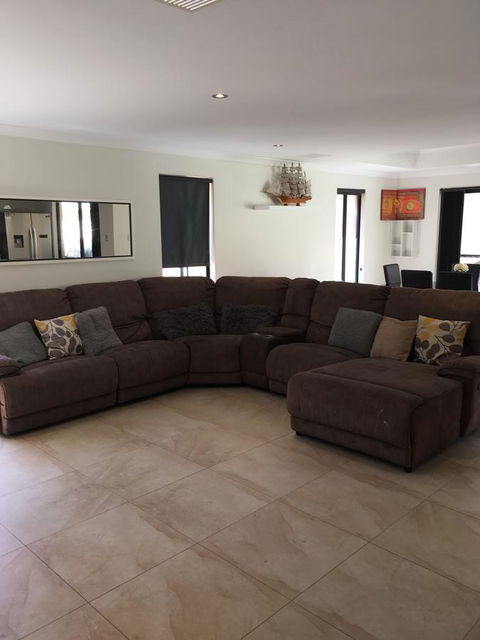 Shiraz Heights - Bed n Breakfasts 0