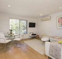 Cottesloe Beach Pines Apartment - Accommodation Australia