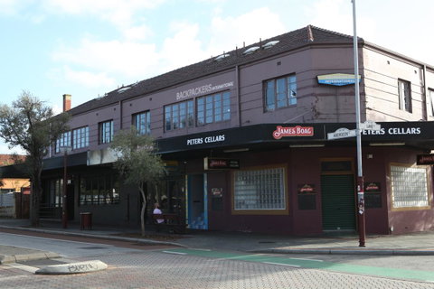 Perth Central Backpackers - Accommodation Australia 21