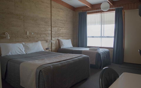 Hopetoun Motel & Chalet Village - Accommodation Australia 1