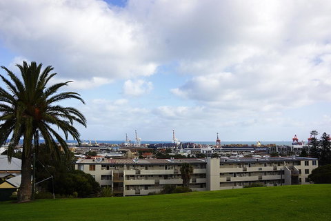 Studio 302 With Ocean Views - Accommodation Australia 26