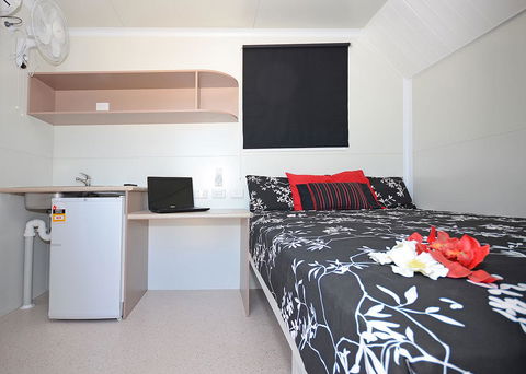 Meekatharra Accommodation Centre - Australia Shopping 4